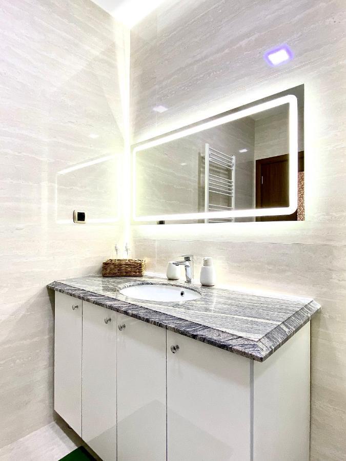 Coquette Apartment Брашов Екстер'єр фото