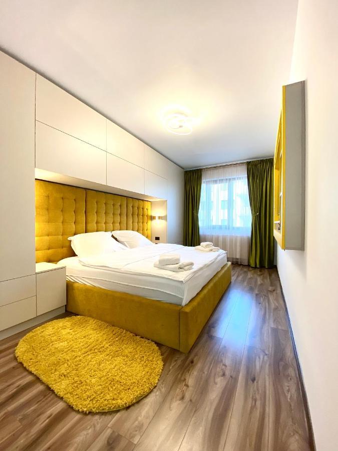 Coquette Apartment Брашов Екстер'єр фото